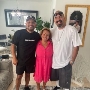 Noel Gugliemi Instagram - Loved ones, real ones!! There’s a lot more but here is just some for now 🙏

@jvalentino @chino_mike909 @gyterriquez @laurele_monique @vangiev @4chrislee @bourke_floyd @kingdavid31281 @doyer323_josetierra @roaming.joe @spifftv @_martinez_kennelz @kiddoegee 

#willdosomemore #later #realonespictured #lovethemall 🙏🤗