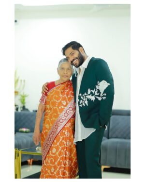 Noel Sean Instagram - Amma 🧡🤍💚 

Styling- @dignity__9 !