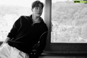 Noh Sang-hyun Instagram - -
-
-
Photographer: @songgge 
Hair/makeup: @lehl123 
Styling: Ko Min Jung