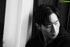 Noh Sang-hyun Instagram - -
-
-
Photographer: @songgge 
Hair/makeup: @lehl123 
Styling: Ko Min Jung