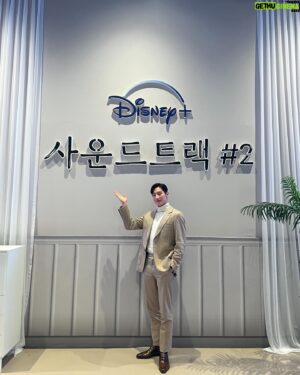 Noh Sang-hyun Instagram - 사운드트랙#2 많이 사랑해주세요🖤
@disneypluskr