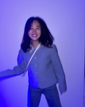 Noh Susanna Instagram - 흔들흔들찍히는게 앰지샷이라고
맞아? 🤣😆