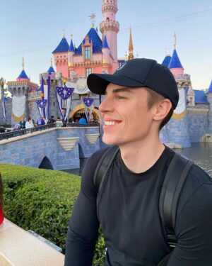Nolan Gerard Funk Instagram - Peter Pan mode in full effect 🥪