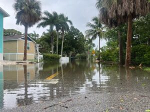 Nora Hewitt Instagram - Still have a few more feet of water that will come in with the tide, streets all around us are completely flooded. You can see how fast the river is flowing back out to the bay, high tide is gonna bring in a lot of water
