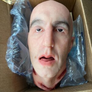 Nora Hewitt Instagram - Scroll👉🏼👉🏼👉🏼 

More bts photos of the @actordouglastait head build. My boyyyy @codyjwilkins secured me a copy of Doug’s melon, which i molded and casted up in silicone. Once I got my pull I had to sculpt in open eyes, as well as opening up the mouth, and sculpting detail to the neck wounds🤙🏼 #sfx #props #headswillroll #neverhikealone2