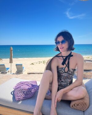 Nora Zehetner Instagram - Beach bum