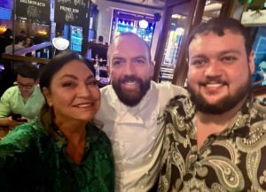 Norah Casey Instagram - Last supper with himself @dara_casey 🥲- he’s off to dig up Italy… on an #archeologydig at #monteverdi - he tells me it’s #etruscan #roman #medieval - so special treat before a 3am start - at his favourite restaurant @rusticstone_ with @chefdylanmcgrath #upupandaway ✈️