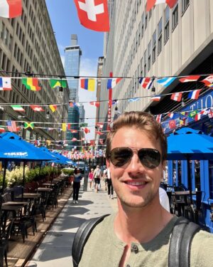 Norbi Novak Instagram - Im a city boy for a day 🗽