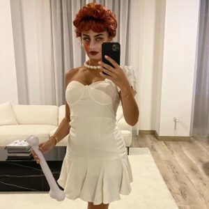 Noré Abdelali Instagram - Happy Halloween from the Flintstones family 🎃