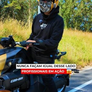Nuno Agonia Instagram - NÃÃÃO AGUENTO A "FOFURA".... 😍😍😍 LEVA O DINHEIRO 💸 Recebi um dos gadgets mais incríveis e reais dos últimos tempos, nem sei o que te dizer... É acionada por voz, e é de ficar sem palavras mesmo.
Obrigado à hammer62.com por esta peça incrível 🤩🔥