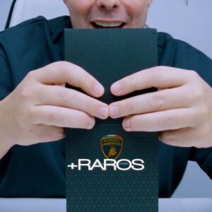 Nuno Agonia Instagram - Um dos #smartphones mais exclusivos do planeta 🌎 #lamborghini #xiaomi Tens vídeo completo no meu canal 🤩