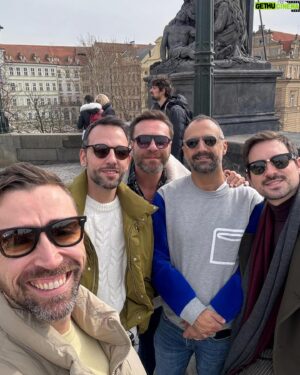 Nuno Eiró Instagram - Slow morning in Prague  #birthdayparty #friends #chequia🇨🇿