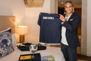 Nuno Gomes Instagram - Tomada de posse do Conselho de Administração e dos Senadores da Fundação do Futebol - Liga Portugal 

Vamos a jogo por um mundo melhor! 🙌🏼