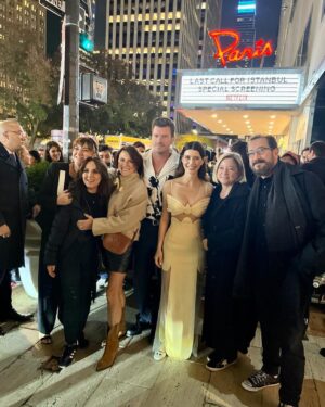 Nuran Evren Şit Instagram - A dream coming true for me; Having our first screening in NYC in the iconic Paris Theater was a life time experience. Big screen and amazing audience. Thanks to team Netflix for this amazing event and their support for us all the way up. Thanks to our team for making such a beautiful movie. Love from NYC ❤️ #lastcallforistanbul #netflixturkey #ogmpictures #ptotfilms #berensaat #kivanctatlitug