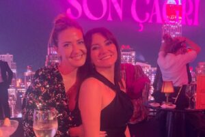Nuran Evren Şit Instagram - Some highlights of the Last Night 😍🌹 #gala #i̇stanbuli̇çinsonçağrı #lastcallforistanbul #netflixturkey