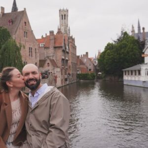 Nuran Evren Şit Instagram - From Brug with Love 💙 Dark grey sky nor wind and rain could kill the joy of being in this ancient city on Our Second Anniversary. Happy Together baby🌹@barbaros_yaras #brugge #weddinganniversary #june #love