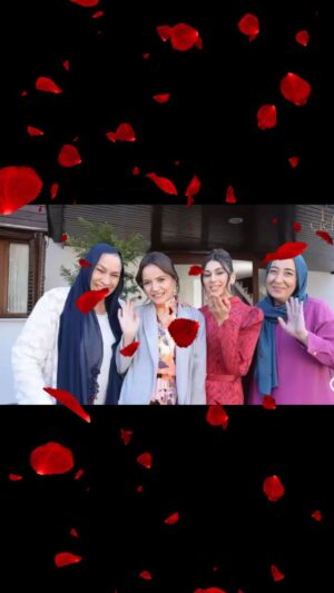 Nuray Şerefoğlu Instagram - .
@orgutnalan @yagmryuksell @buseebediir @nurayserefogluofficial @kancicekleridizi
#orgutnalan #yagmryuksell #buseebediir #nurayserefogluofficial #kancicekleridizi