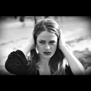Nurhak Mine Söz Instagram - 📸 @ipekbuyukakin 🦋🦋🦋 #tbt