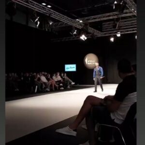 Nyno Vargas Instagram - Ayer estuve actuando y desfilando en @ifema_madrid @1001bodasifema para la colección de @felixramirodesigner gracias una vez más por contar conmigo 💙🙏