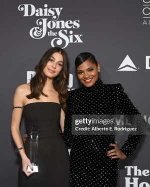 Nzingha Stewart Instagram - I haven’t posted anything in a while. With all that’s been going on the world, it’s been like who cares… but last night I got to present an award to @camilamorrone who is a wonderful actor who worked her ass off and so deserved this. We did a thing and it was a night. #celebrationofcinemaandtelevision #criticschoiceawards #daisyjonesandthesix