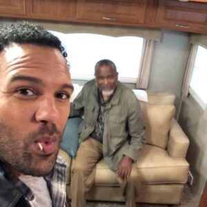 O-T Fagbenle Instagram - On set of @black.widow @marvelstudios let me bring my dad to work…#setvisit #bts #britishweather #caravanlife