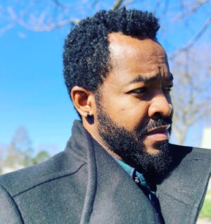 O.C. Ukeje Instagram - Jesus is up y’all! He outside!

We outside too!!!

#Easter #HappyEaster