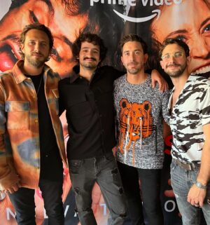 Octavio Hinojosa Martínez Instagram - Ayer tuvimos un screening de los primeros 3 capítulos de la segunda temporada de #ComoSobrevivirSoltero y la gozamos, nos reímos cabron, y ya oficialmente les puedo confirmar que esta nueva temporada es ENORME Y LES VA A ENCANTAR!!!!

Gracias a todes los que son parte de este proyecto. Los amo muy cabron!! ❤️👊🏽🤓😎

Estreno Viernes Abril 15 por PRIME VIDEO @primevideomx @primevideolat @primevideo