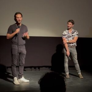 Octavio Hinojosa Martínez Instagram - Ayer tuvimos un screening de los primeros 3 capítulos de la segunda temporada de #ComoSobrevivirSoltero y la gozamos, nos reímos cabron, y ya oficialmente les puedo confirmar que esta nueva temporada es ENORME Y LES VA A ENCANTAR!!!!

Gracias a todes los que son parte de este proyecto. Los amo muy cabron!! ❤️👊🏽🤓😎

Estreno Viernes Abril 15 por PRIME VIDEO @primevideomx @primevideolat @primevideo