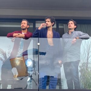 Octavio Hinojosa Martínez Instagram - CUIDADO CON LO QUE DESEAS

Prox Miércoles 22 de Marzo estrenamos la tercera temporada de @comosobrevivirsoltero 😱👊🏽💥♥️ por todos los Prime Videos del mundo!!!

Mamobanda original y auténtica (😂) los amo mucho carajoooo y este viaje con ustedes ha sido de los más chingones de mi carrera