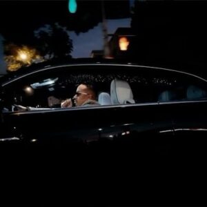 October London Instagram - Go stream and watch Mulholland Drive music video via YouTube! I hope you love it! 😊 🎥 by @therealdahdah
