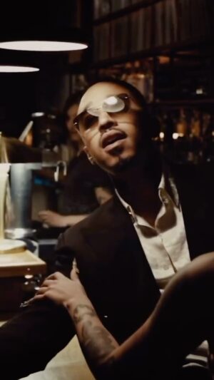 October London Instagram - @nxworries x @octobertheking x @snoopdogg - “FromHere” music video OUT NOW ALL ACROSS THE GLOBE! 🌎 thank you @anderson._paak and @stonesthrow for having me! Let’s take this to number one! ☝️