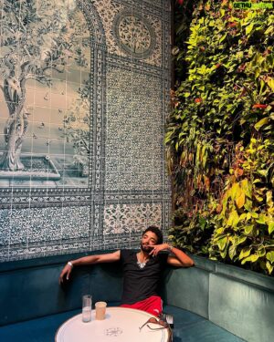 Odiseas Georgiadis Instagram - You gotta add water to your Garden 🌷, let’s dance 🍃🤎