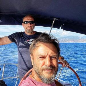 Ogün Kaptanoğlu Instagram - Kaptanlar teknesi.

#sailing #wind #route #headwind #brothers #captain @bertanayduk @efdincer @ncd06