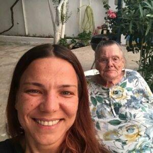 Ogün Kaptanoğlu Instagram - Her şeylerim anneler gününüz kutlu olsun, sizi çok seviyorum... ❤️
Dayday