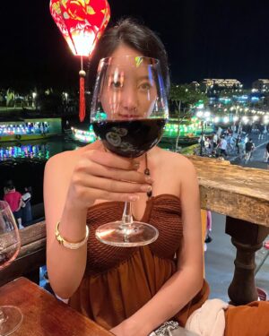 Oh Chae-yi Instagram - 🎇