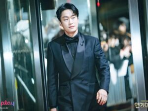 Actor Oh Eui-sik HD Instagram Photos and Wallpapers January 2024