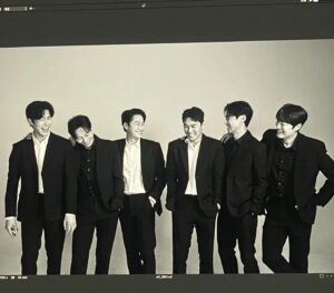 Oh Eui-sik Instagram - #그때도오늘
사랑하는 동료들