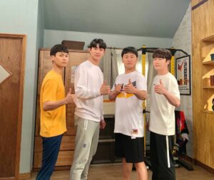 Oh Eui-sik Instagram - 굿액션💪
종수 효신 준선 정봉
#한번다녀왔습니다