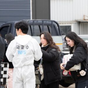 Oh Eui-sik Instagram - #소방서옆경찰서그리고국과수 
스텝분들 정말 고생많으셨습니다.
진심으로 감사합니다🙏