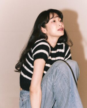 Oh Hye-won Instagram - 뉴프로필작업 thanks to
hair @yyexxan0 
makeup @_____seoin 
style @l_seon_k25