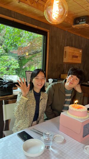 Oh Hye-won Instagram - 너무 축하해 덕분에 우리 다 행복해💚