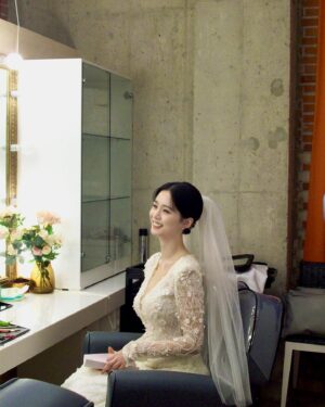 Oh Se-young Instagram - 👰🏻‍♀️🤍🤍🤍