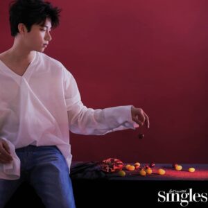 Oh Seung-yun Instagram - #singles#싱글즈2월호#happyvalentine