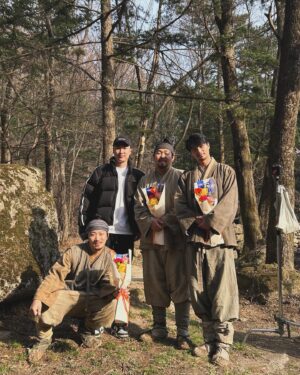 Oh Seung-yun Instagram - #닭강정 에서 닭잡은거아니고 과거갔다옴