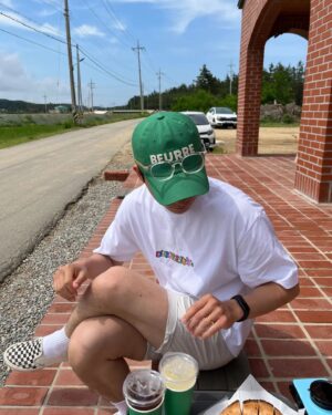 Ok Jin-uk Instagram - 앙!버터🥖