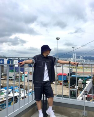 Ok Jin-uk Instagram - 🦵장딴지