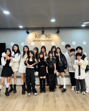 Ok Ye-rin Instagram - .
늘 열심히하는 예린이
이번에도 너무 수고했어!

그리고 미래가 기대되는 친구들
너희들의 꿈을 응원해 ✨

카카오엔터 감사합니다 💛

@kaju.friends 
#카카오엔터테인먼트 
#카카오주니어 #옥예린