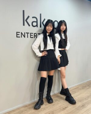 Ok Ye-rin Instagram - .
늘 열심히하는 예린이
이번에도 너무 수고했어!

그리고 미래가 기대되는 친구들
너희들의 꿈을 응원해 ✨

카카오엔터 감사합니다 💛

@kaju.friends 
#카카오엔터테인먼트 
#카카오주니어 #옥예린