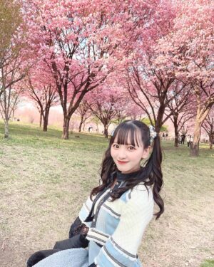 Oka Suenaga Instagram - 𓂃𓈒𓏸
⁡
･
･
⁡
CDTV30周年スペシャル！
⁡
パレオはエメラルドとヘビーローテーションを
生放送で披露させていただきました🌸
⁡
桜の綺麗な所で踊る事が出来て
とっても楽しかった~！
⁡
ありがとうございました🫶🏻🎀
⁡
･
･

#cdtvライブライブ #ske48 #群馬県 #赤城南面千本桜 #桜