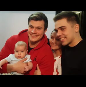 Oleg Gaas Instagram - Братский Брат,с днём появления тебя!
Мне повезло с тобой,а тебе со мной и ты это знаешь!)
Мне даже кажется,что ты меня лучше знаешь,чем я себя!
Без тебя бы сгинул. 
Настоящий друг с тобой ,когда ты не прав,когда ты прав каждый будет с тобой. БлагоДобрю тебя за все мой верный БОБР,будь добр!
Спасибо школьным мероприятиям,которые нас свели,ты был DJеем,я ведущим. Хотели свадьбы вести вместе,но увы судьба распорядилась иначе,но это тоже неплохо) 
Воспитывай своего хищника-Лютого Льва,плоди ещё Лютиков,ты же Лютый!)
Изобилия в семье и работе!
Переезжай уже и будь счастлив!)
#жекалютый #бобрдругчеловека #почтиактёр #именинник